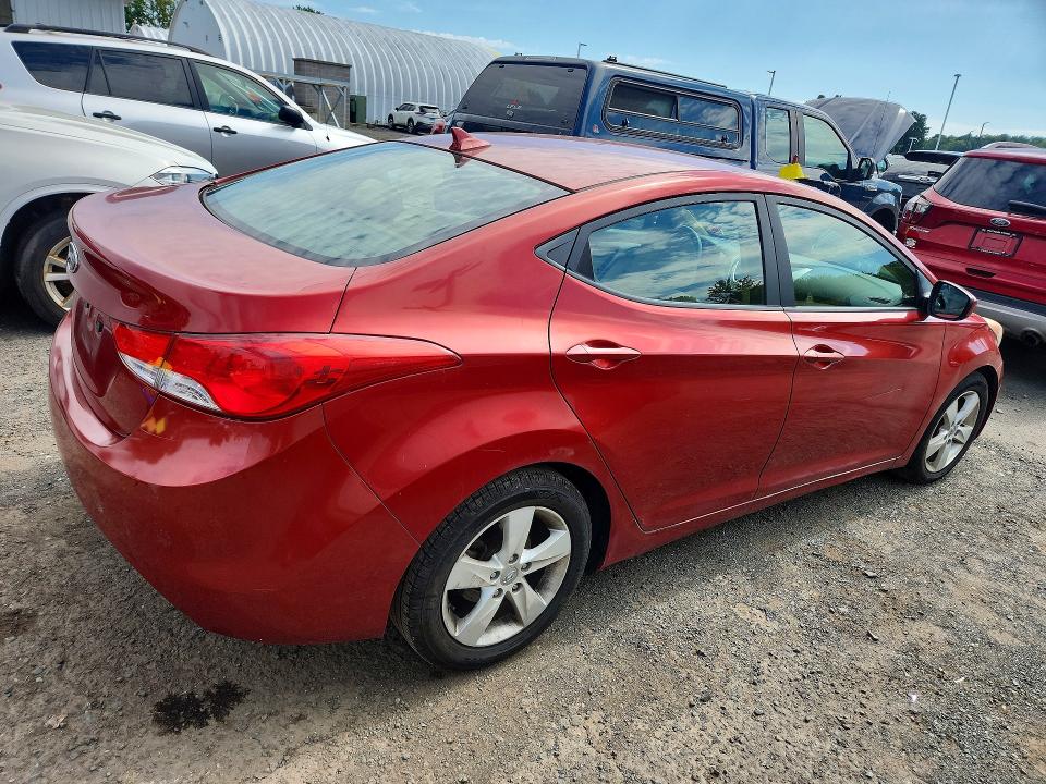 2011 Hyundai Elantra მანქანა იყიდება აუქციონზე, vin: KMHDH4AE3BU150798, აუქციონის ნომერი: 68987636