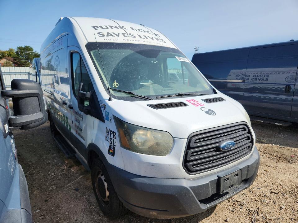 68283046 :رقم المزاد ، 1FTSW3XVXFKA63081 vin ، 2015 Ford Transit مزاد بيع