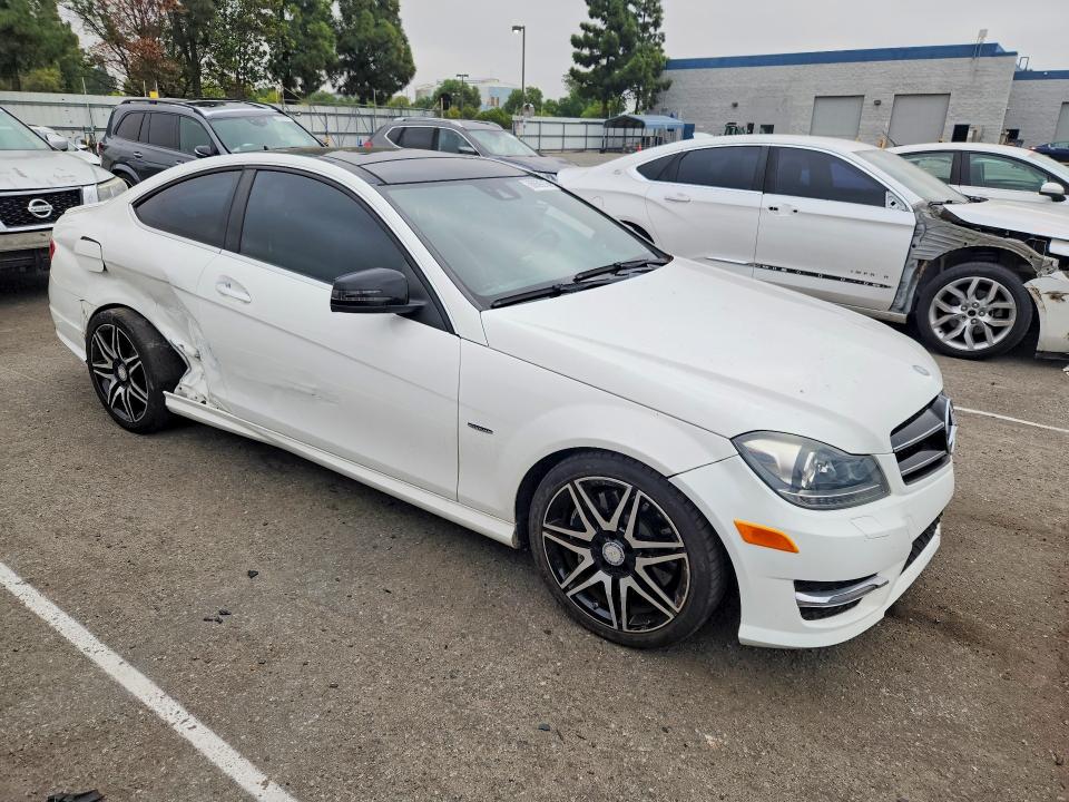 Продаж на аукціоні авто 2013 Mercedes-benz C, vin: WDDGJ4HB4DG080561, номер лоту: 68869216