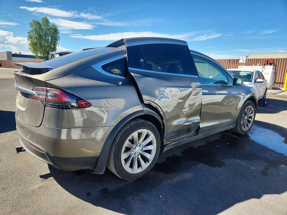 Aukcja sprzedaży 2016 Tesla Model X, vin: 5YJXCBE22GF016594, numer aukcji: 66970436