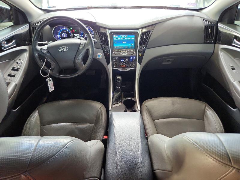 69310756 :رقم المزاد ، 5NPEC4AB1DH587449 vin ، 2013 Hyundai Sonata مزاد بيع