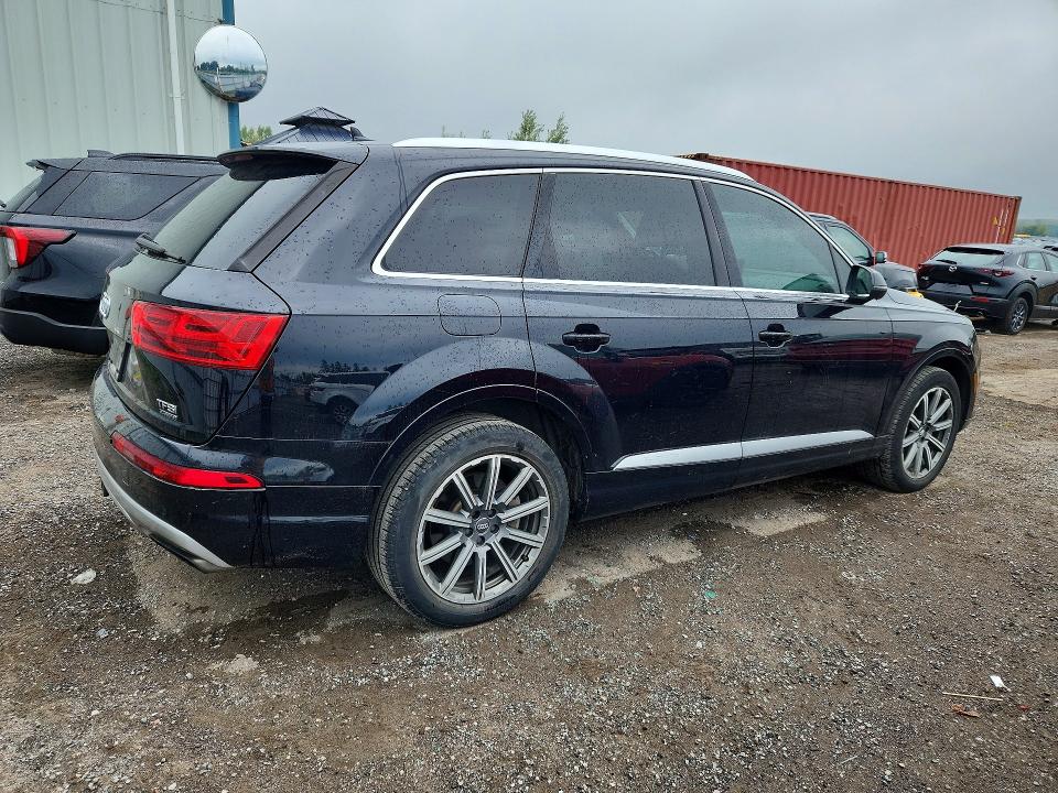 2017 Audi Q7 მანქანა იყიდება აუქციონზე, vin: WA1LAAF7XHD038936, აუქციონის ნომერი: 68150916