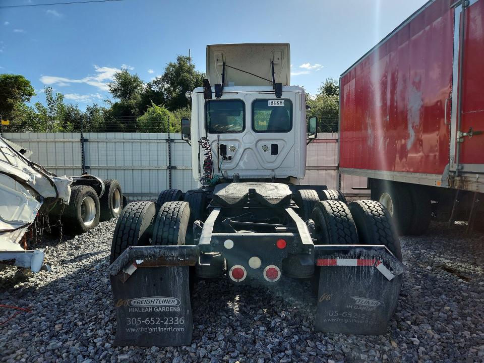 2016 Freightliner Cascadia 113 მანქანა იყიდება აუქციონზე, vin: 1FUJGBDV5GLGS7928, აუქციონის ნომერი: 68973286