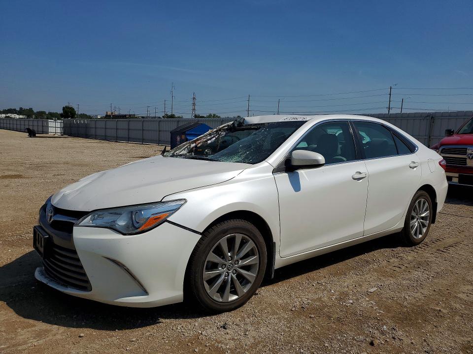 Aukcja sprzedaży 2015 Toyota Camry, vin: 4T1BF1FK8FU880304, numer aukcji: 67286276