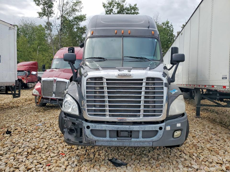 Продаж на аукціоні авто 2016 Freightliner Cascadia 125, vin: 3AKJGLD57GSHB9922, номер лоту: 67604946