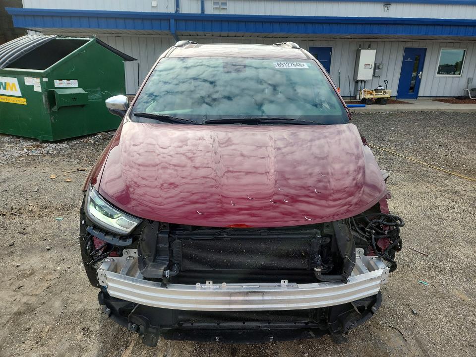 69127646 :رقم المزاد ، 2C4RC1N74PR504514 vin ، 2023 Chrysler Pacifica مزاد بيع