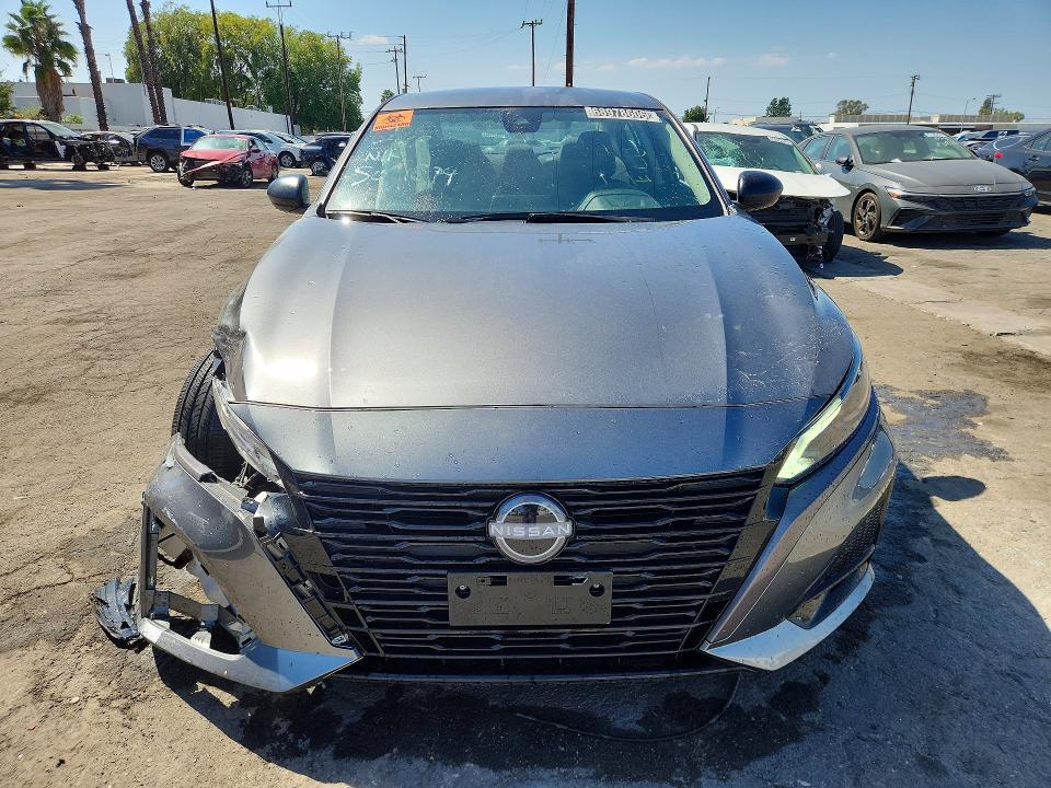 68978606 :رقم المزاد ، 1N4BL4DV0TN318615 vin ، 2026 Nissan Altima مزاد بيع