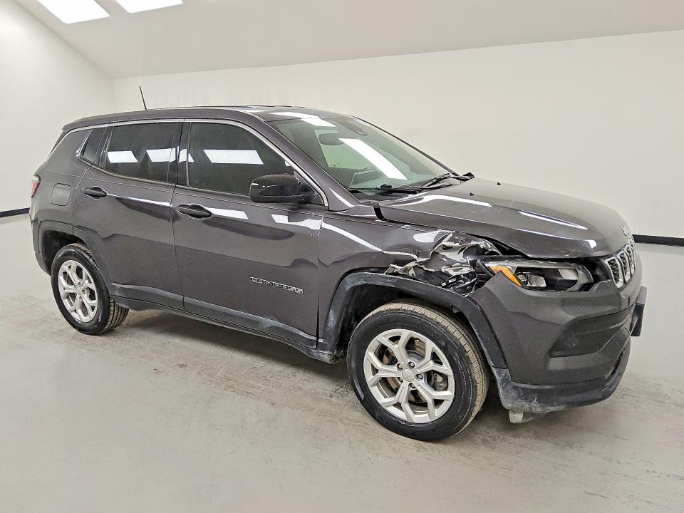 67000276 :رقم المزاد ، 3C4NJDAN7RT136081 vin ، 2024 Jeep Compass مزاد بيع