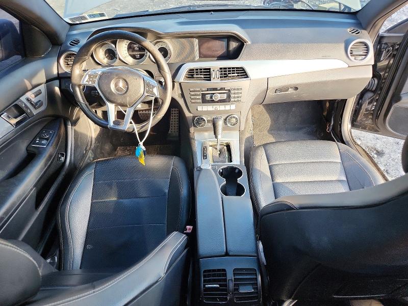 2013 Mercedes-benz C მანქანა იყიდება აუქციონზე, vin: WDDGJ4HB7DF957937, აუქციონის ნომერი: 71441286