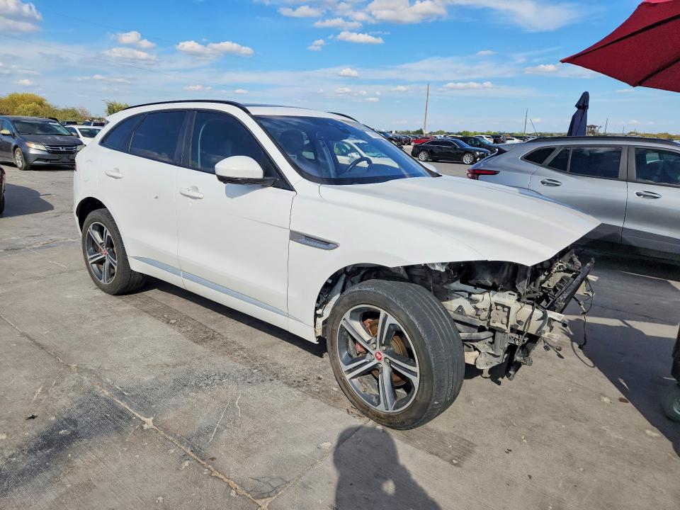 Продажа на аукционе авто 2018 Jaguar F-pace, vin: SADCM2FVXJA324234, номер лота: 70829436