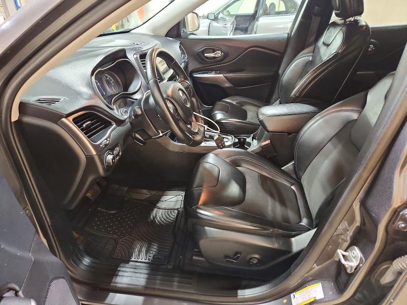 70455586 :رقم المزاد ، 1C4PJMLB8KD194708 vin ، 2019 Jeep Cherokee مزاد بيع