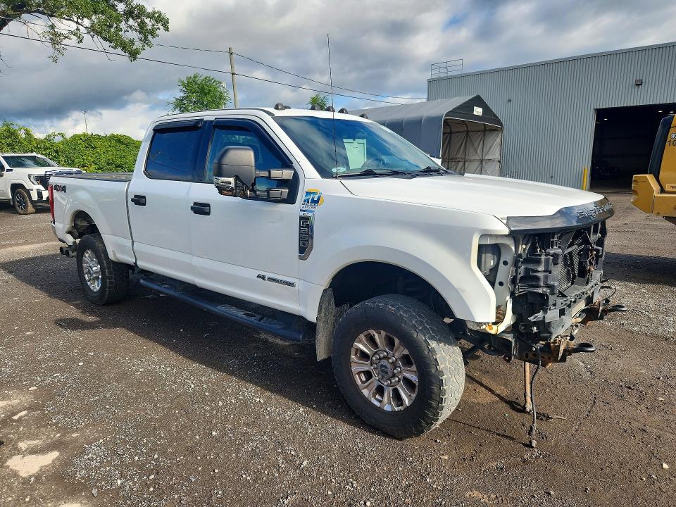 67251546 :رقم المزاد ، 1FT7W2BT4HED96786 vin ، 2017 Ford F250 مزاد بيع