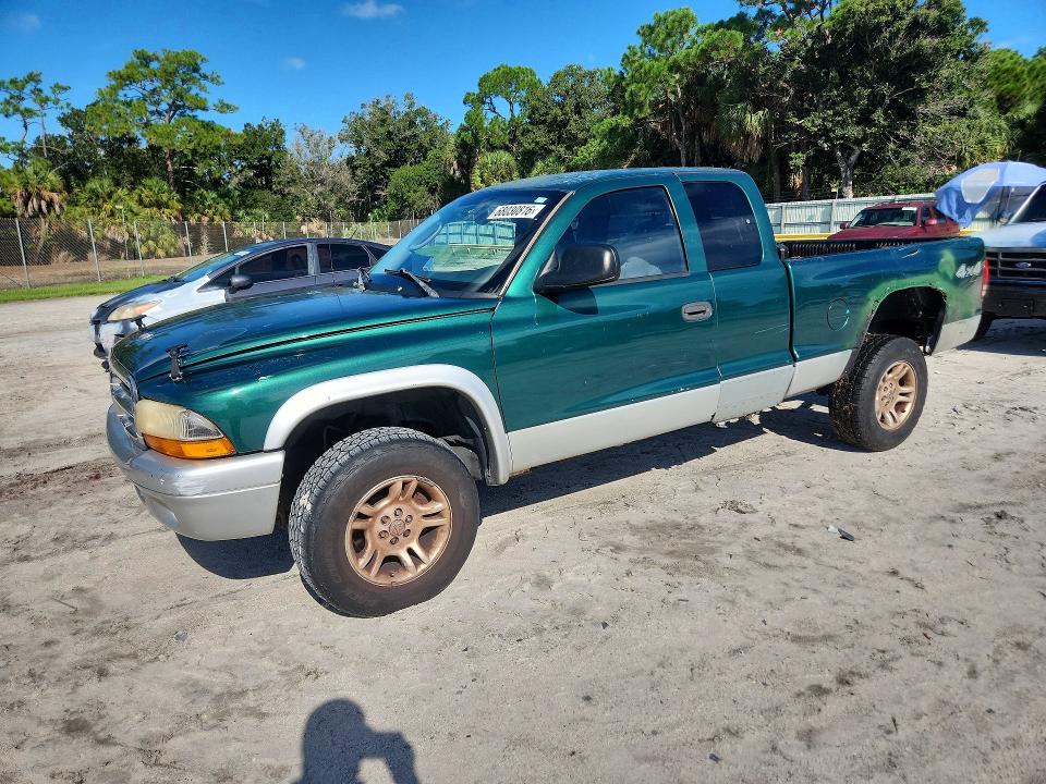 68030816 :رقم المزاد ، 1D7HG42X43S369393 vin ، 2003 Dodge Dakota مزاد بيع