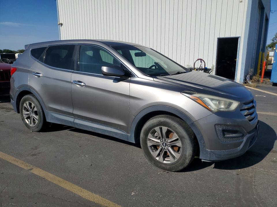 Продажа на аукционе авто 2016 Hyundai Santa Fe Sport, vin: 5XYZTDLB6GG327042, номер лота: 66501046