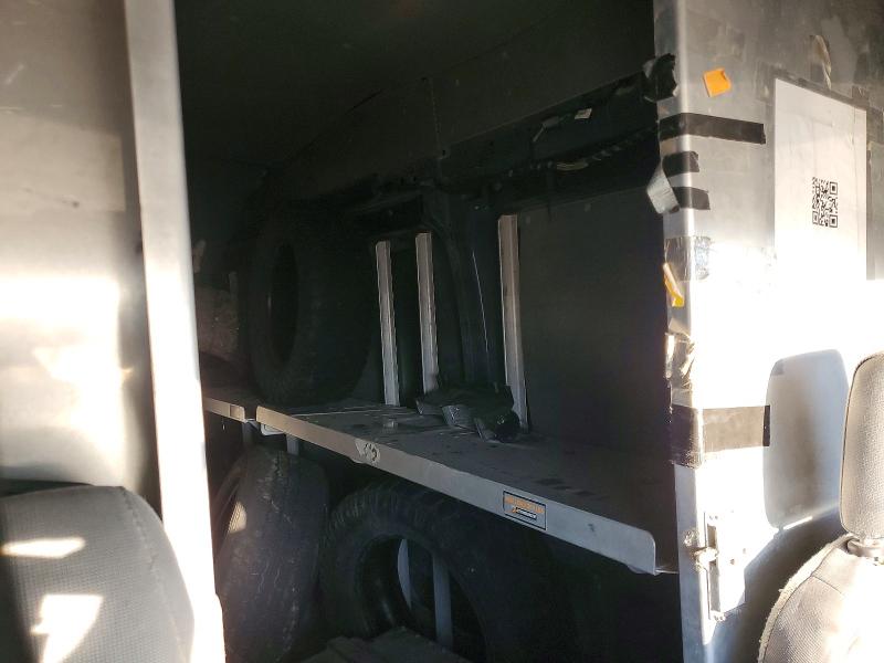 70656746 :رقم المزاد ، 1FTYR3XM5KKB29068 vin ، 2019 Ford Transit مزاد بيع