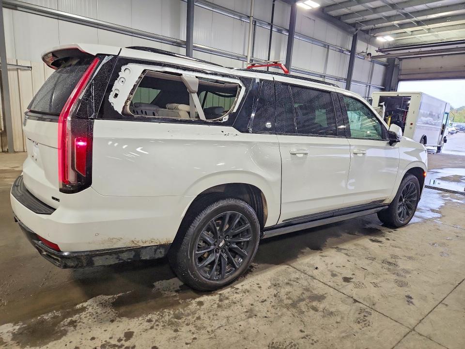 70970366 :رقم المزاد ، 1GYS4RKL2MR437387 vin ، 2021 Cadillac Escalade مزاد بيع