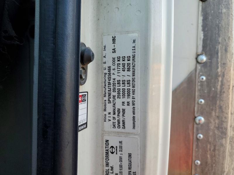 66811676 :رقم المزاد ، 5PVNE8JT8F4S56466 vin ، 2015 Hino 258/268 مزاد بيع