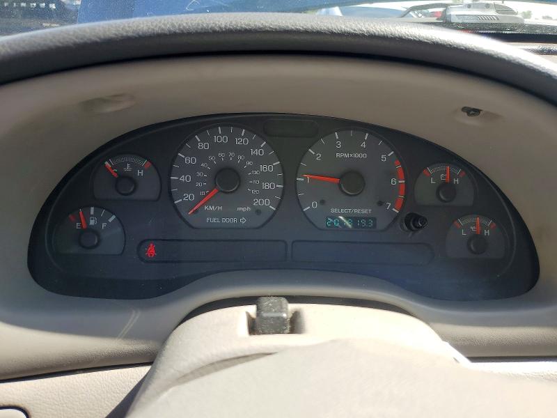 67733826 :رقم المزاد ، 1FAFP4442YF189338 vin ، 2000 Ford Mustang مزاد بيع