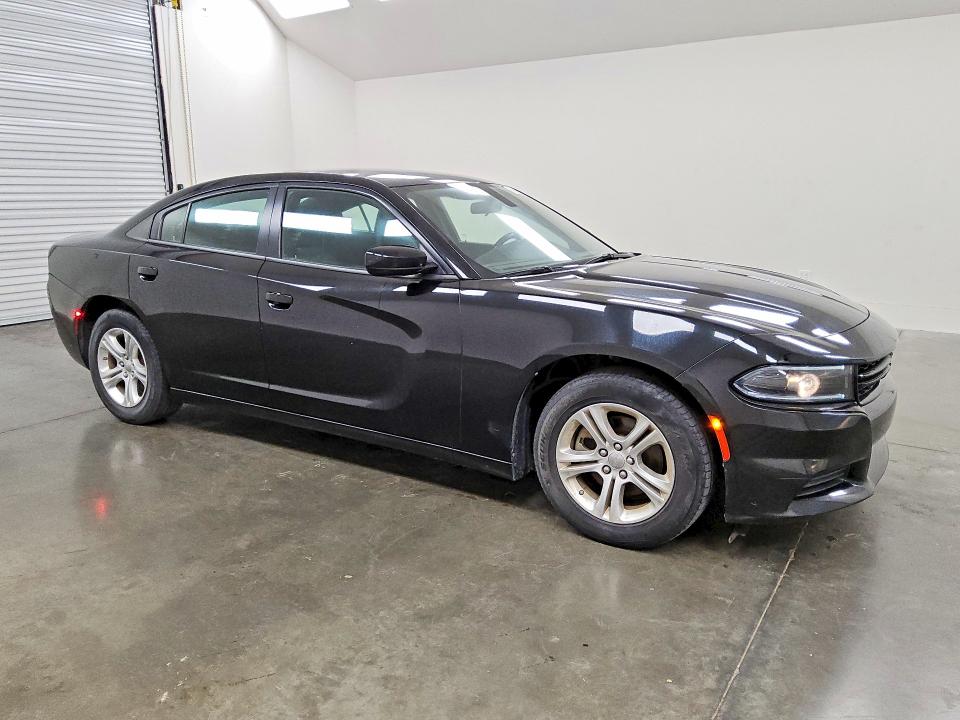 67925466 :رقم المزاد ، 2C3CDXBG5NH264083 vin ، 2022 Dodge Charger مزاد بيع