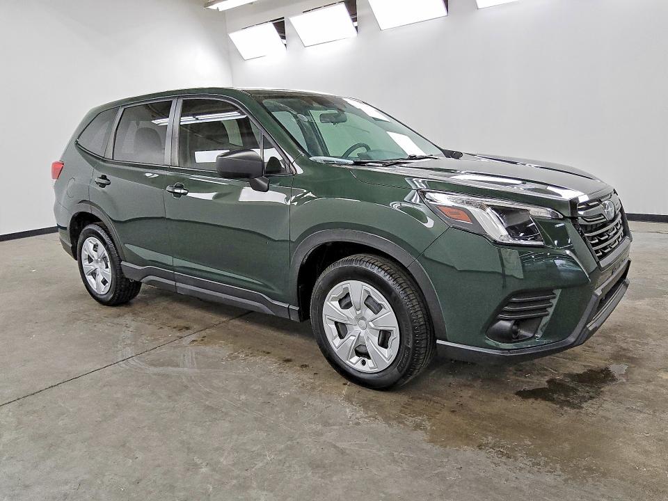 Продажа на аукционе авто 2023 Subaru Forester, vin: JF2SKAAC6PH446328, номер лота: 69227916