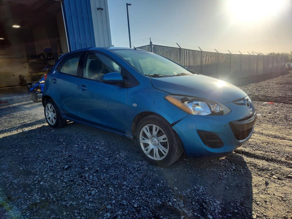 70189196 :رقم المزاد ، JM1DE1KY1C0138968 vin ، 2012 Mazda Mazda2 مزاد بيع