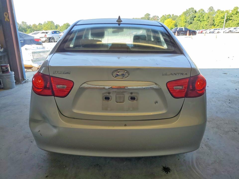 67910586 :رقم المزاد ، KMHDU4AD8AU942429 vin ، 2010 Hyundai Elantra مزاد بيع
