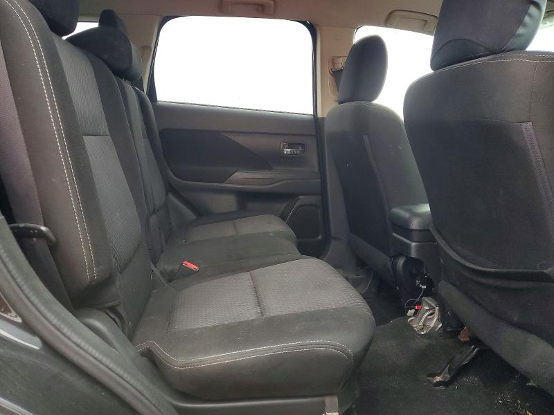2016 Mitsubishi Outlander მანქანა იყიდება აუქციონზე, vin: JA4AZ3A32GZ037989, აუქციონის ნომერი: 68880306
