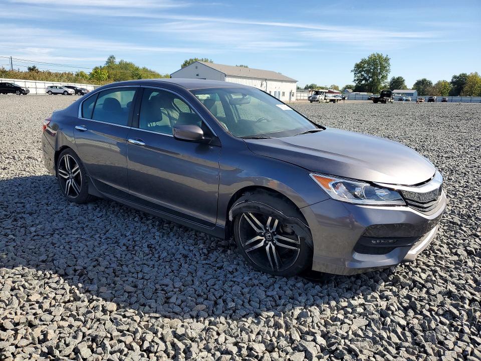 2017 Honda Accord მანქანა იყიდება აუქციონზე, vin: 1HGCR2F16HA119340, აუქციონის ნომერი: 70626676
