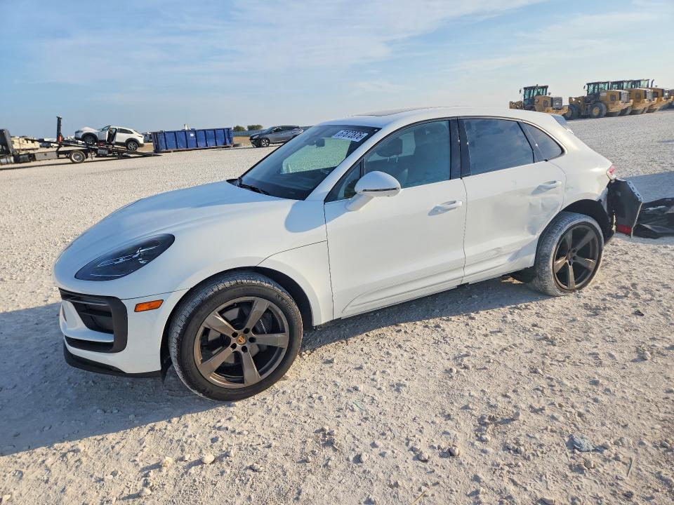 67872876 :رقم المزاد ، WP1AA2A54SLB10878 vin ، 2025 Porsche Macan مزاد بيع