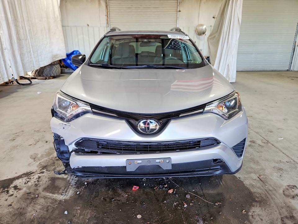 Aukcja sprzedaży 2017 Toyota Rav4, vin: 2T3BFREV5HW604649, numer aukcji: 70071456