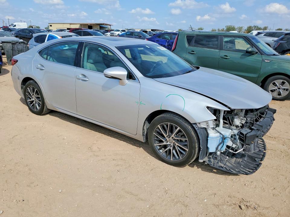 Продажа на аукционе авто 2017 Lexus Es, vin: 58ABK1GG2HU055389, номер лота: 69920976