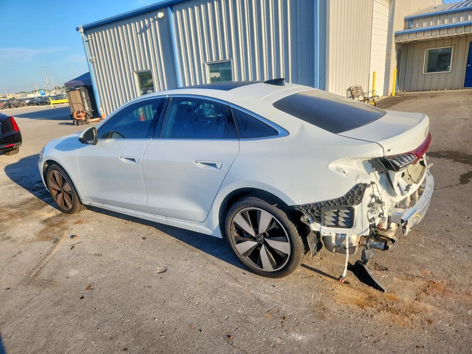2025 Audi A5 მანქანა იყიდება აუქციონზე, vin: WAU1BCFU1SN103358, აუქციონის ნომერი: 68828316