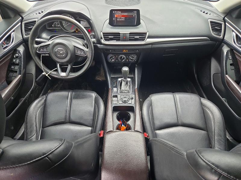 67236546 :رقم المزاد ، 3MZBN1T7XJM236126 vin ، 2018 Mazda 3 مزاد بيع