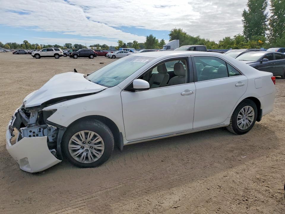 Auction sale of the 2014 Toyota Camry, vin: 4T1BF1FK2EU313424, lot number: 69905276