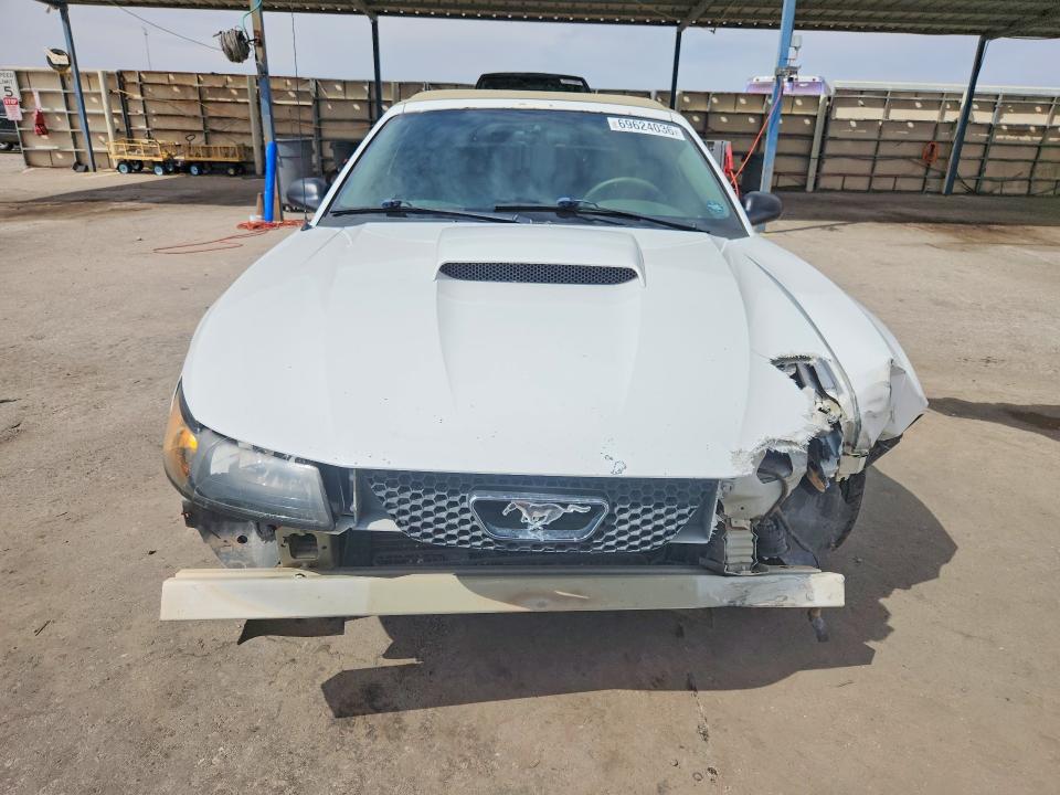 69624036 :رقم المزاد ، 1FAFP45X01F138449 vin ، 2001 Ford Mustang مزاد بيع