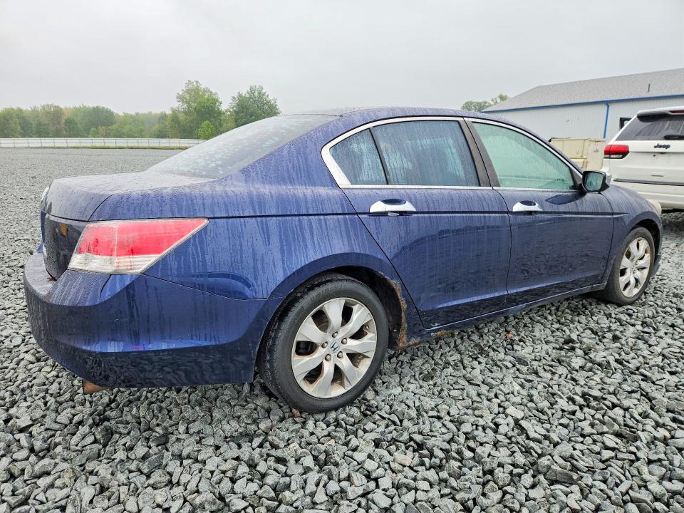 67172636 :رقم المزاد ، 1HGCP26368A121452 vin ، 2008 Honda Accord مزاد بيع