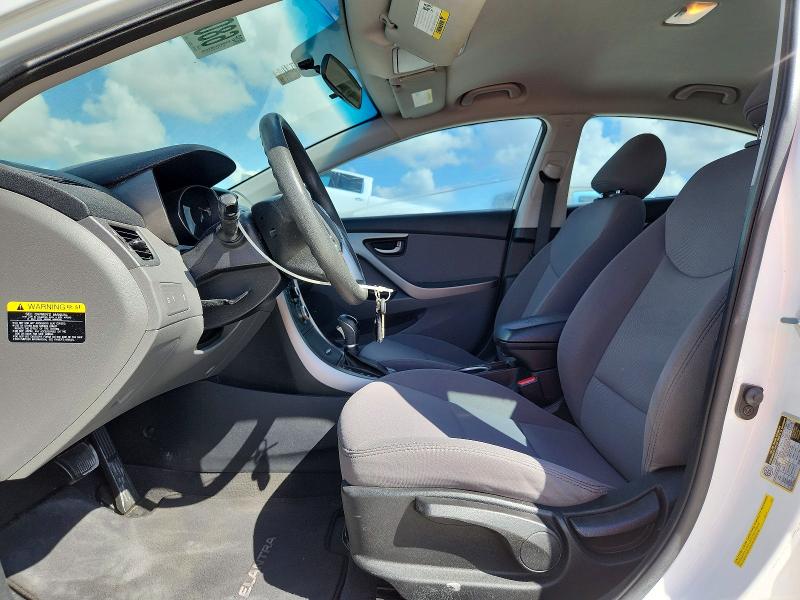 Продажа на аукционе авто 2016 Hyundai Elantra, vin: 5NPDH4AE8GH757124, номер лота: 68039286