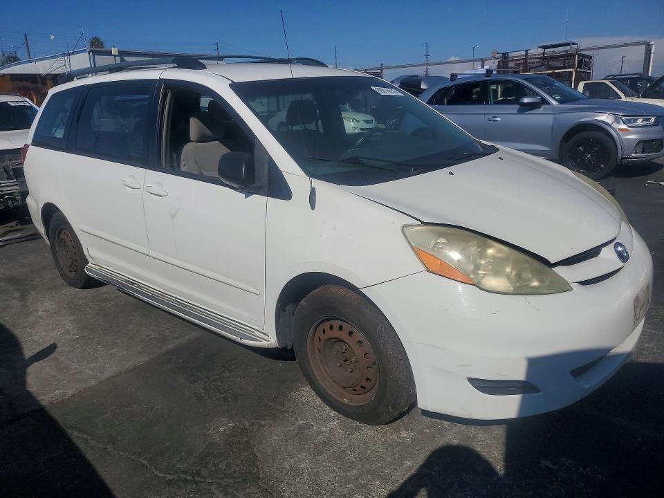 69016656 :رقم المزاد ، 5TDZA23C96S390754 vin ، 2006 Toyota Sienna مزاد بيع