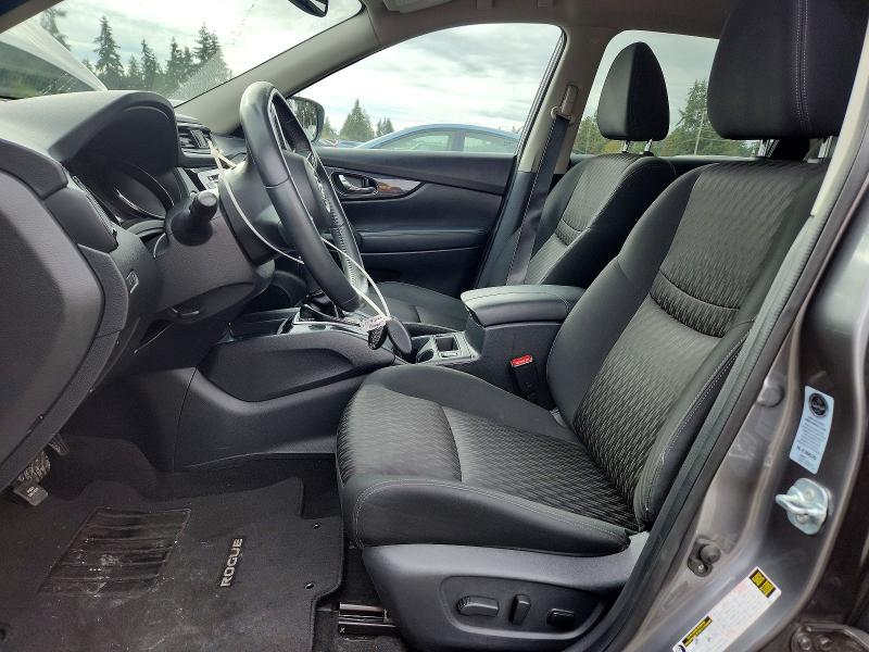 Продажа на аукционе авто 2017 Nissan Rogue, vin: KNMAT2MV1HP540117, номер лота: 70185866