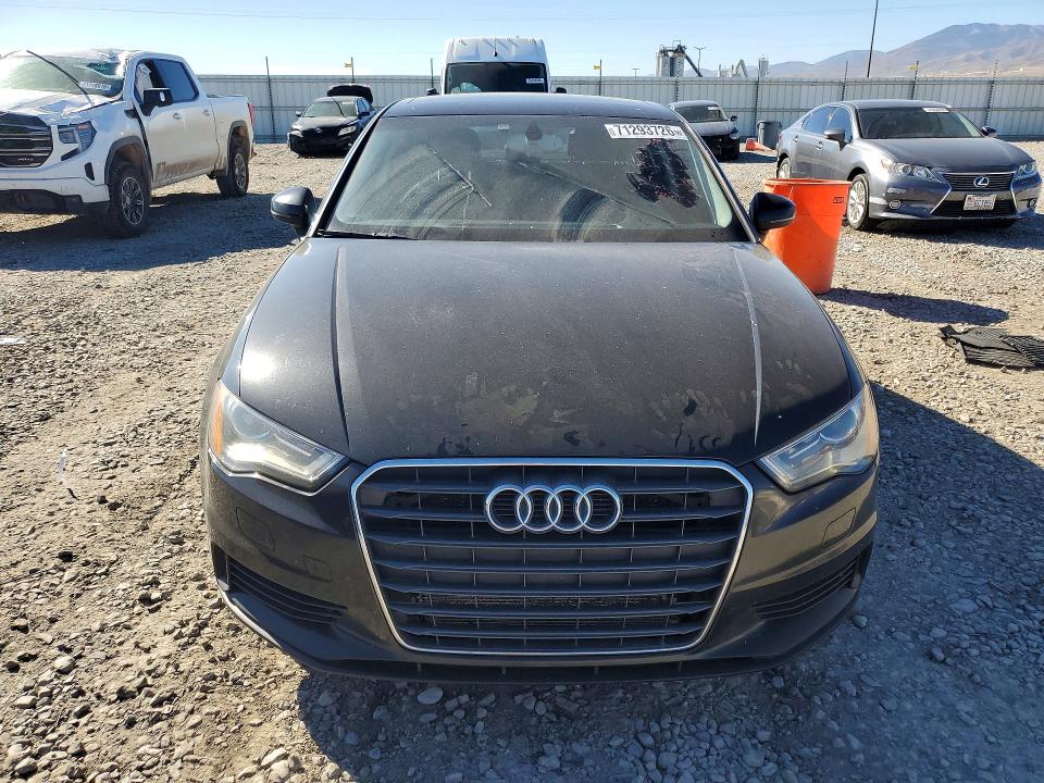 Продажа на аукционе авто 2015 Audi A3, vin: WAUCCGFF2F1013325, номер лота: 71293726