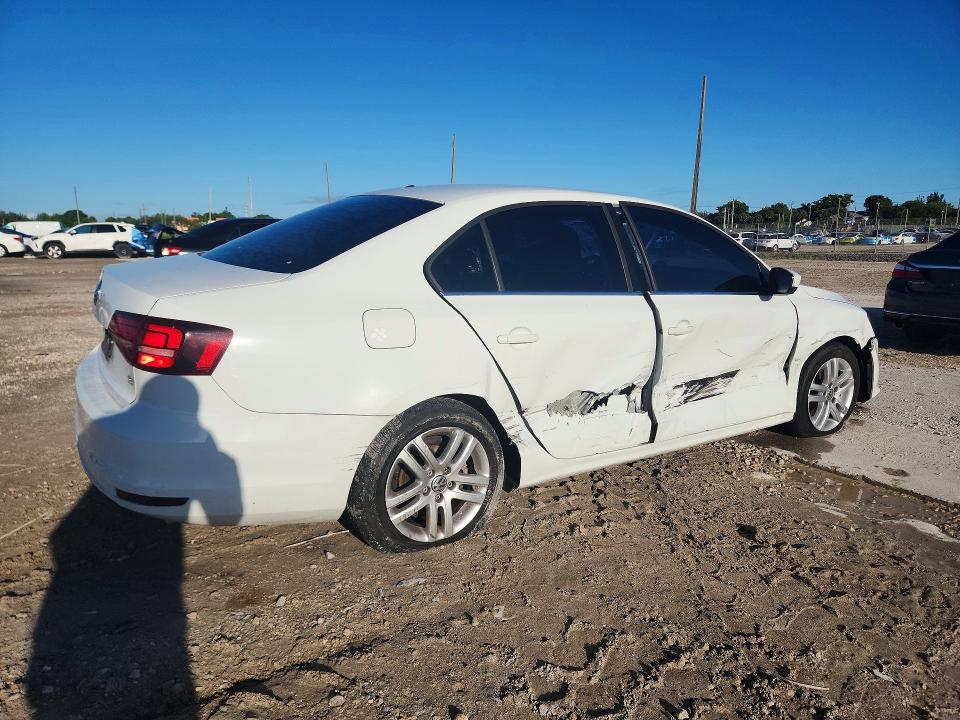 69727036 :رقم المزاد ، 3VW2B7AJ7HM224150 vin ، 2017 Volkswagen Jetta مزاد بيع