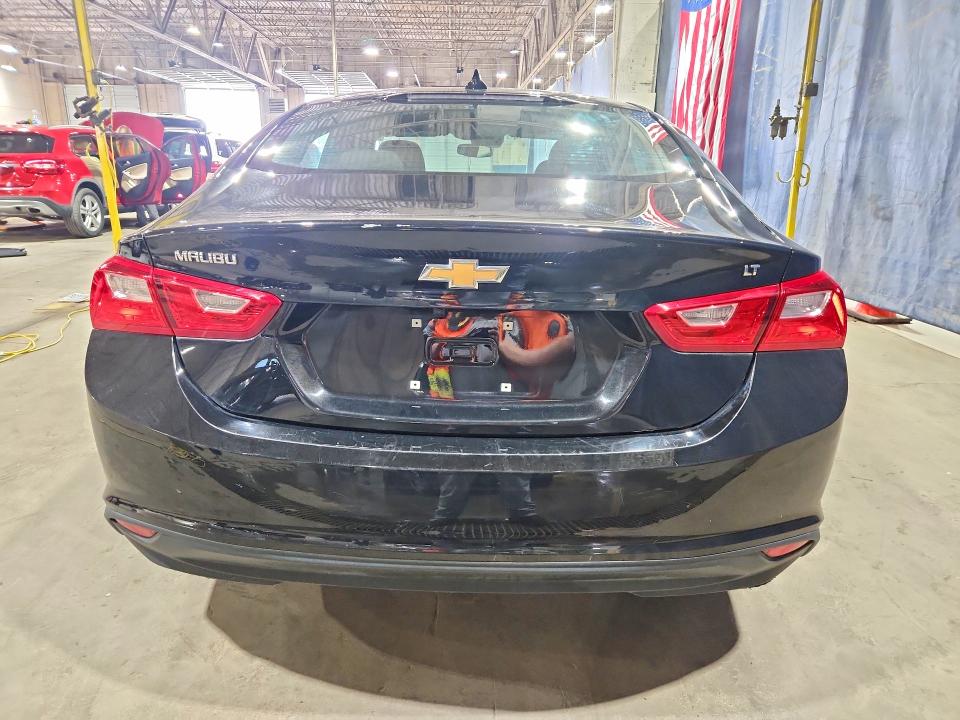 70378616 :رقم المزاد ، 1G1ZD5STXPF252192 vin ، 2023 Chevrolet Malibu مزاد بيع