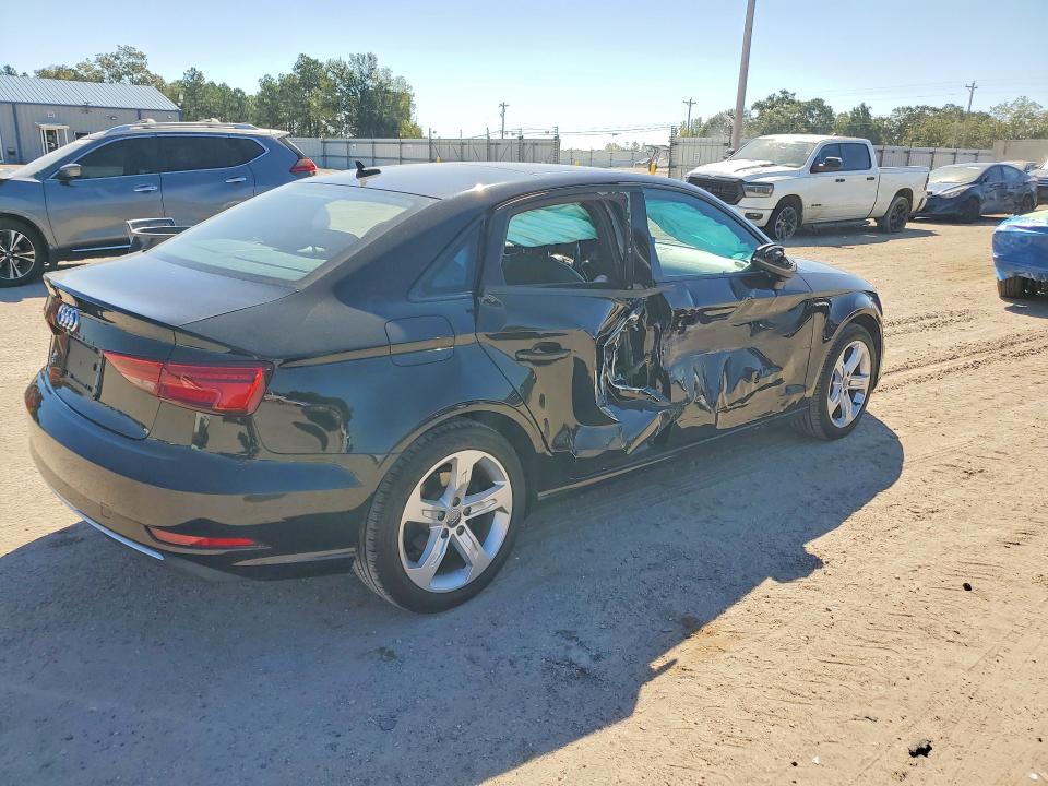 Aukcja sprzedaży 2017 Audi A3, vin: WAUAUGFFXH1026962, numer aukcji: 70823186
