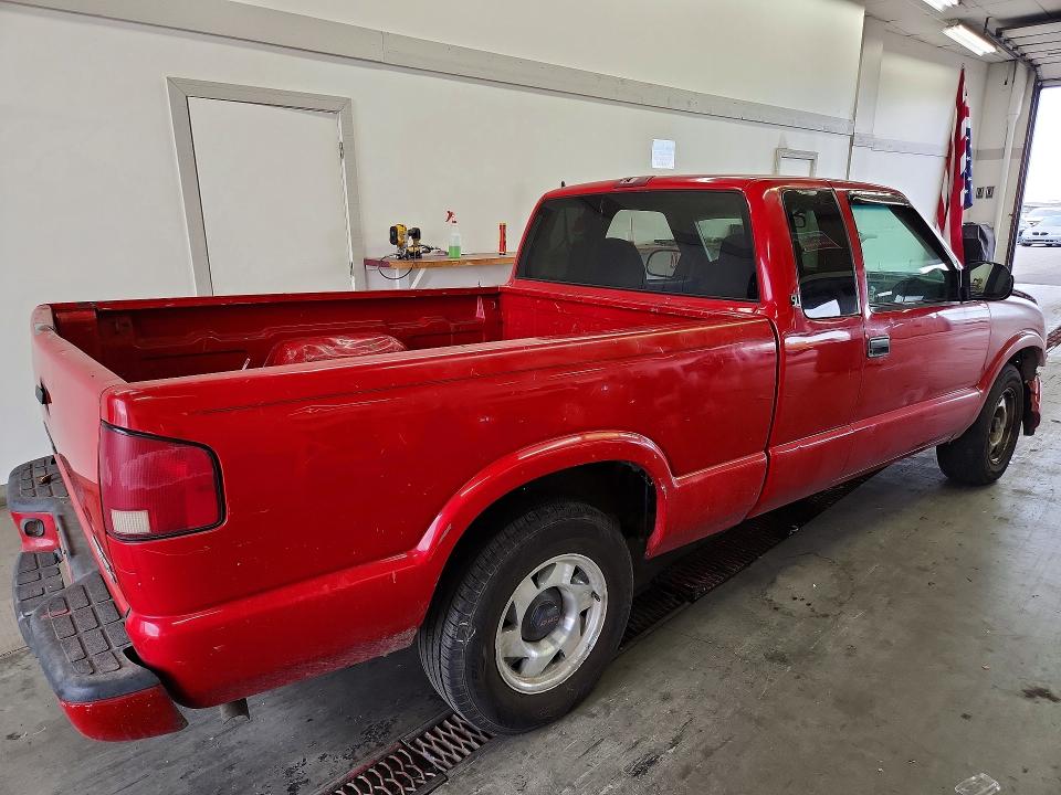Продажа на аукционе авто 2001 Gmc Sonoma, vin: 1GTCS19WX1K130782, номер лота: 69419176