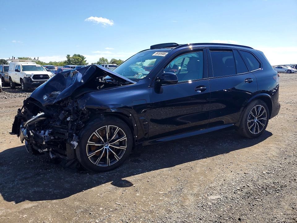 66495906 :رقم المزاد ، 5UX43EU09R9S67032 vin ، 2024 Bmw X5 مزاد بيع