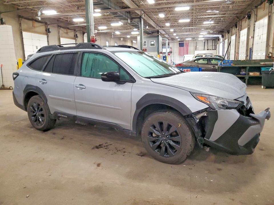 70812736 :رقم المزاد ، 4S4BTGLD3R3136850 vin ، 2024 Subaru Outback مزاد بيع