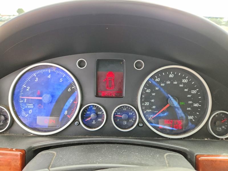 67043936 :رقم المزاد ، WVGZG77L05D072730 vin ، 2005 Volkswagen Touareg مزاد بيع