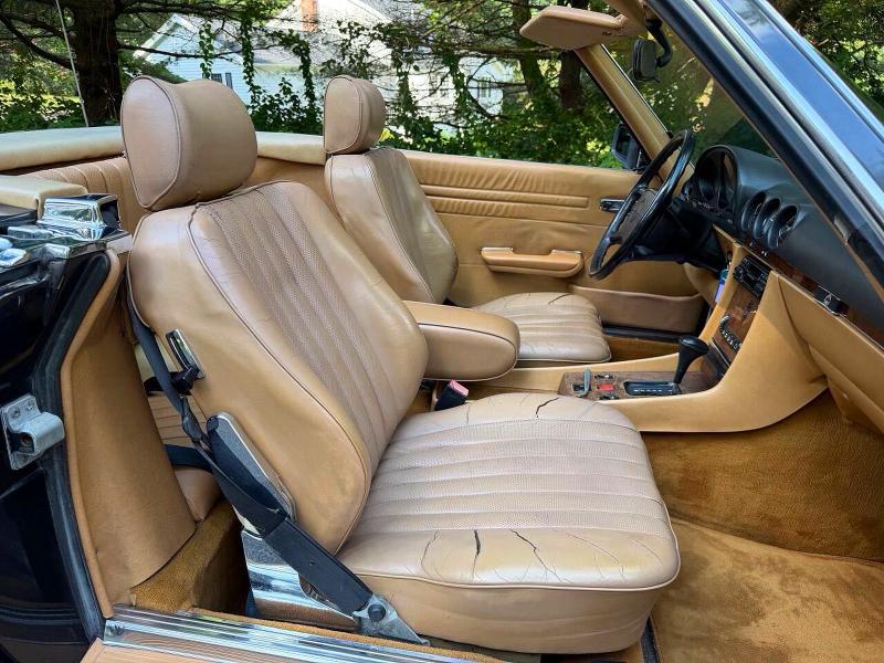Auction sale of the 1986 Mercedes-benz 560, vin: WDBBA48D3GA042718        , lot number: 69366626