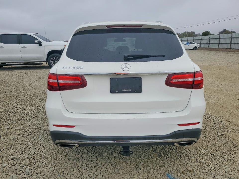 69893116 :رقم المزاد ، WDC0G4JB1K1003502 vin ، 2019 Mercedes-benz Glc مزاد بيع