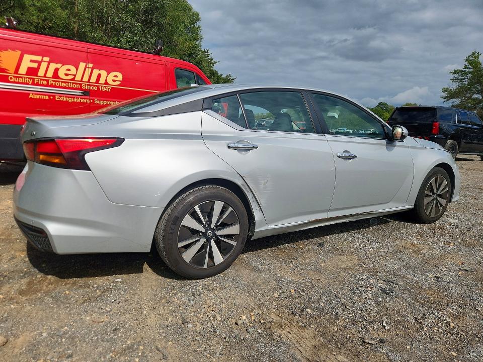 Продаж на аукціоні авто 2021 Nissan Altima, vin: 1N4BL4DV9MN415765, номер лоту: 69740566